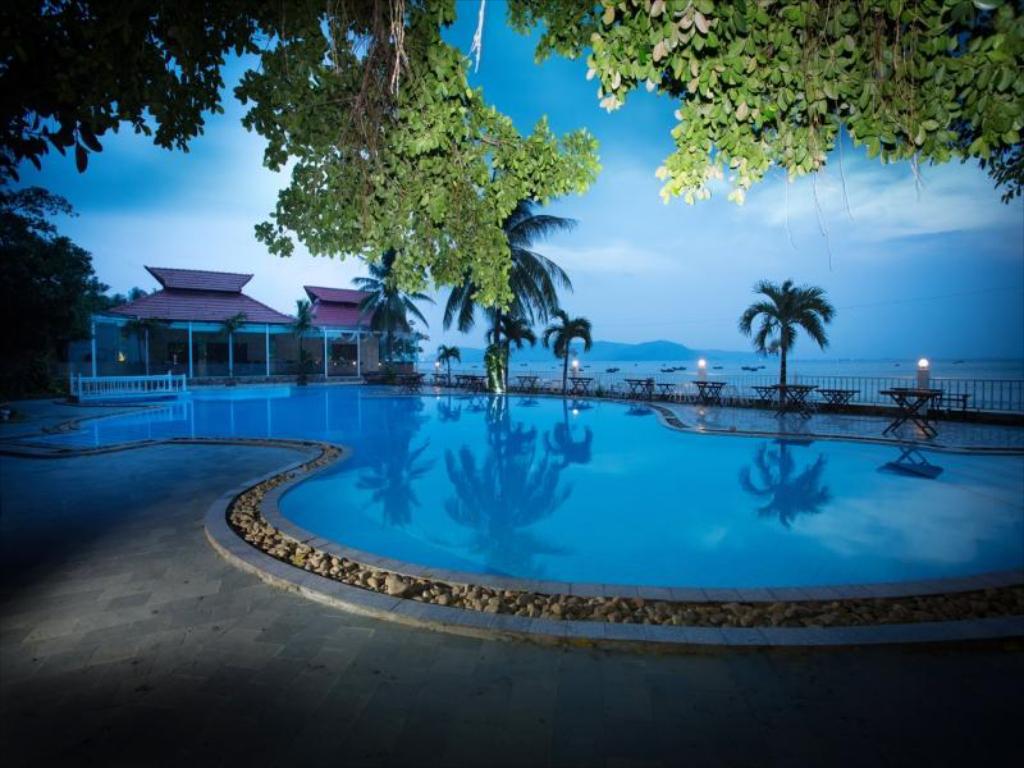 Royal Hotel & Healthcare Resort Quy Nhon