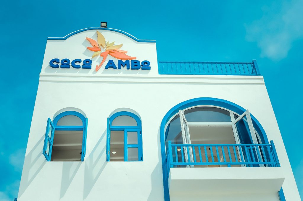 Nhà hàng view biển Coco Jambo Kỳ Co 